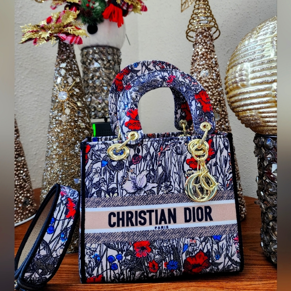 COPY - Dior Lady D-lite bag not designer but so alike medium bag 24 with…